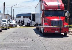 Detiene la Guardia Nacional División Caminos unidad de transporte con 50 inmigrantes en punto de revisión Estación Oroz