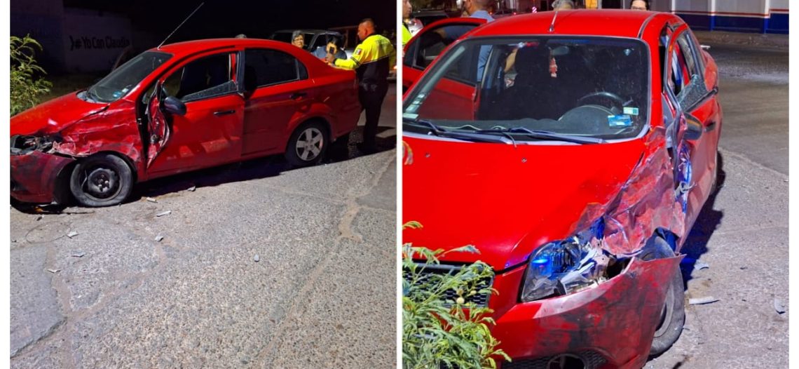 Accidente vehicular en Blvd Benito Juárez de la San Vicente