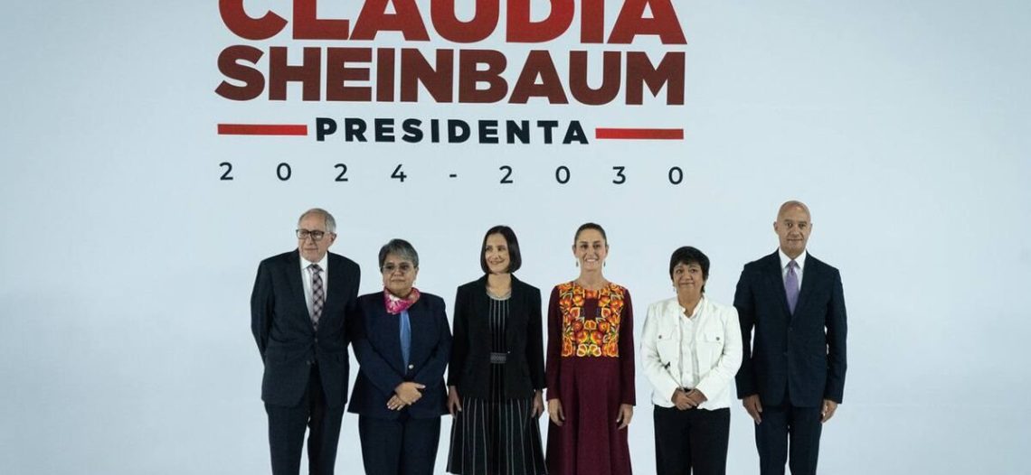 Anuncia Sheinbaum a nuevo grupo de futuros colaboradores