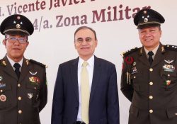 Encabeza Gobernador toma de protesta del nuevo comandante de la Cuarta Zona Militar