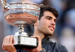 Carlos Alcaraz conquista Roland Garros con épica remontada