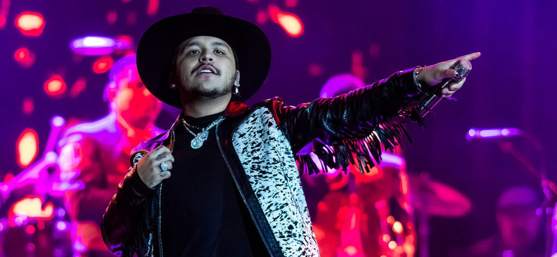 Nodal anuncia concierto en Argentina y fans de Cazzu piden se cancele