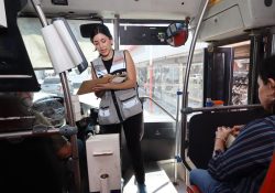 Verifica Secretaría de la Contraloría General sistema de transporte público