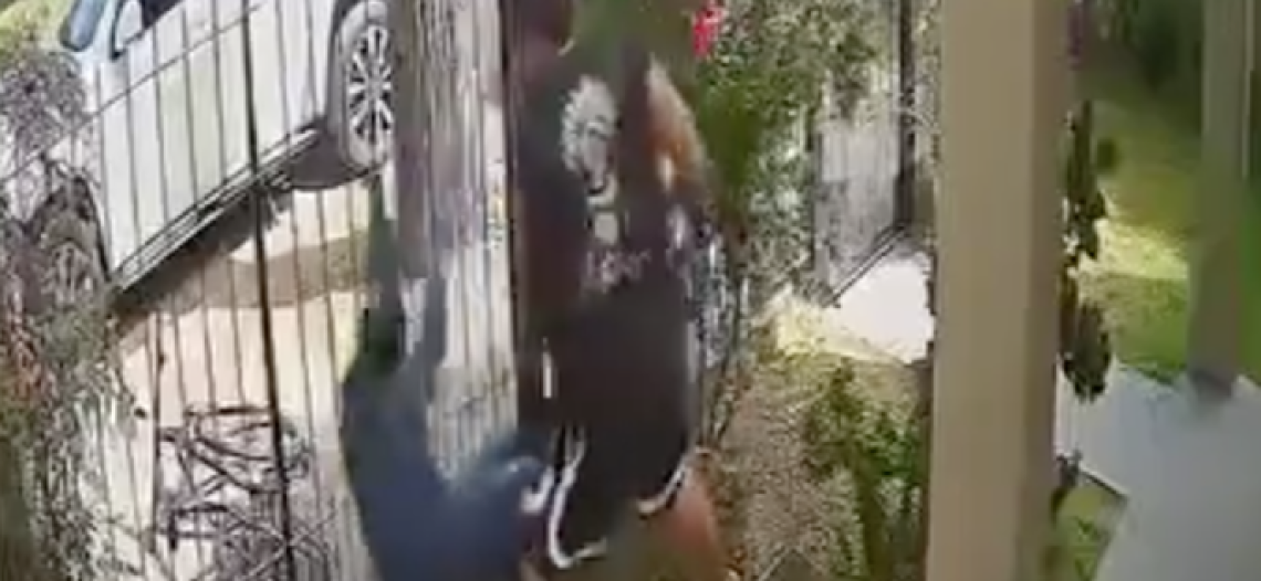 En video quedó registrada la golpiza que recibió presunto ladrón de bicicleta en Navojoa