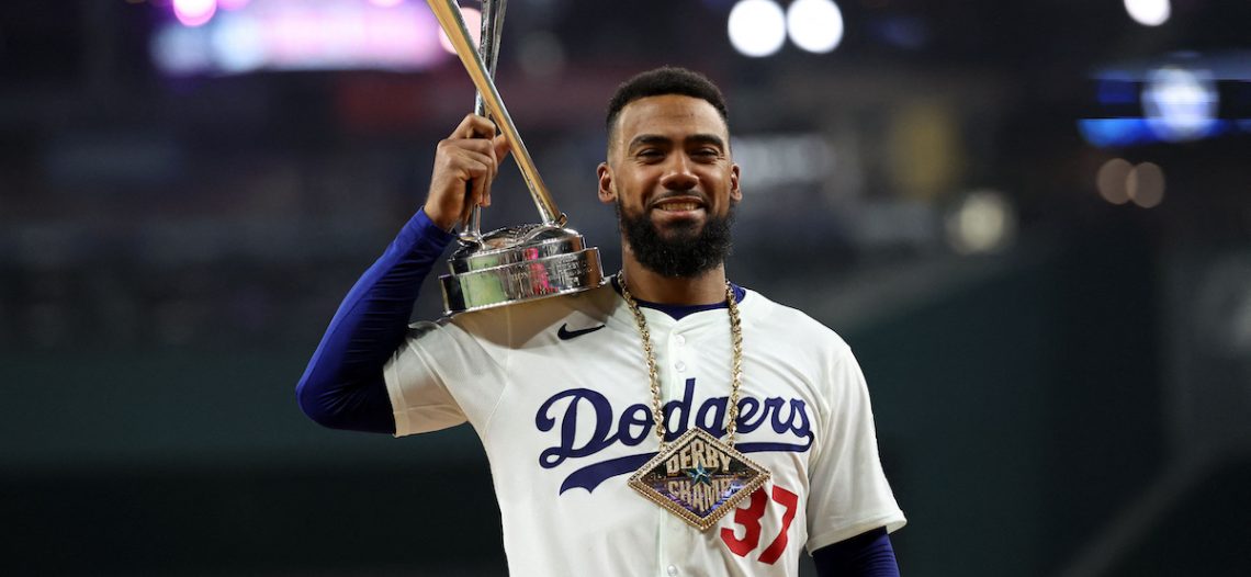Teoscar Hernández se inmortaliza al ganar Home Run Derby 2024