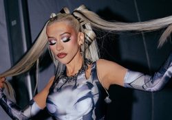 Christina Aguilera impacta con nueva imagen ultradelgada y juvenil