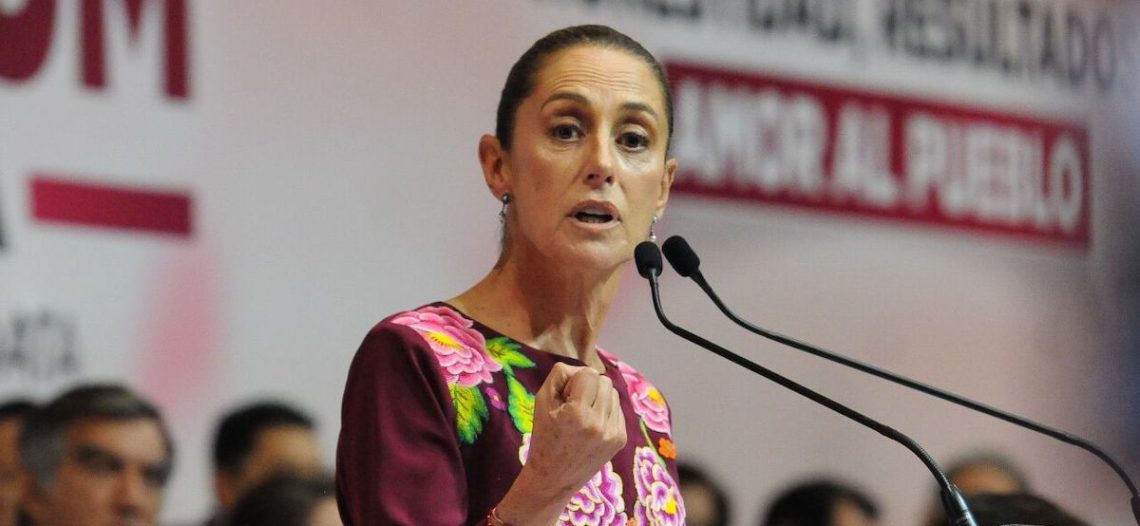 Descarta petroleras privadas; ‘vamos a seguir fortaleciendo a Pemex’