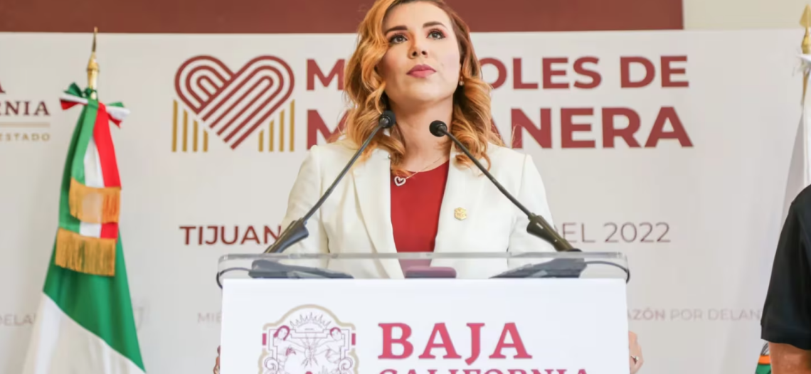 Amenazan a la gobernadora de BC; colocan narcomanta en Mexicali