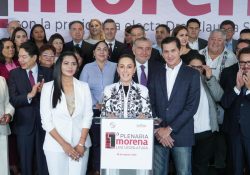 Se unen dos senadores del PRD a Morena; solo les falta 1 para controlar la Cámara alta