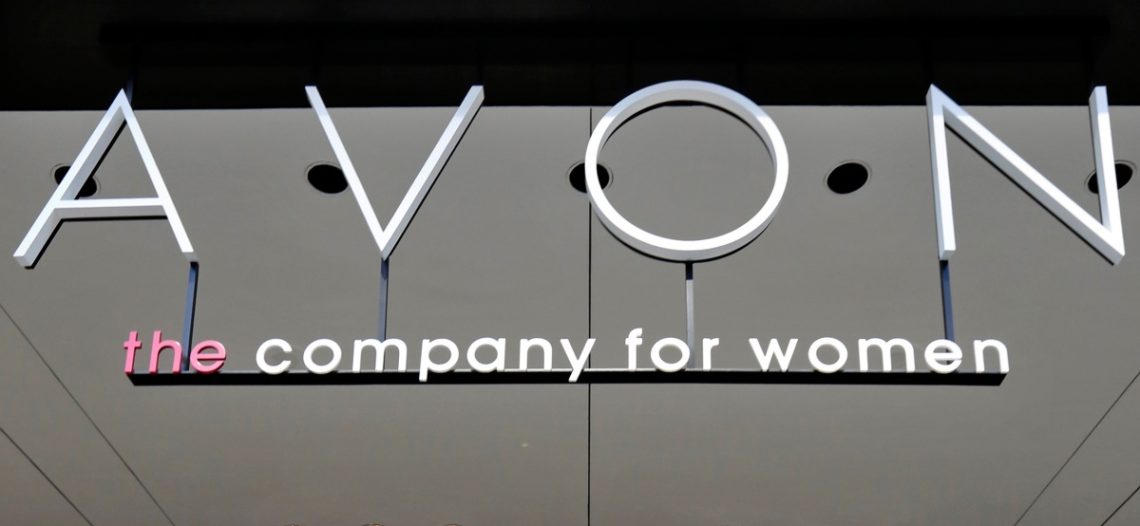 La empresa Avon en Estados Unidos se declara en quiebra