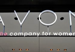 La empresa Avon en Estados Unidos se declara en quiebra