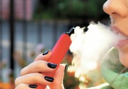 Diputados aprueban en comisiones prohibir vapeadores y cigarros electrónicos