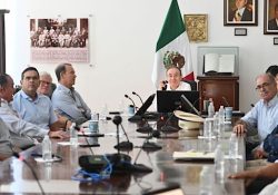 Fortalece Gobernador atención médica en zonas turísticas de la entidad