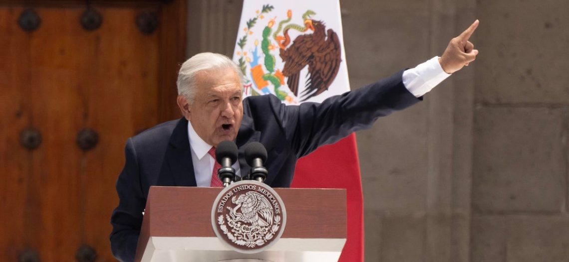 Pasa estafeta de la transformación; López Obrador rinde su último informe