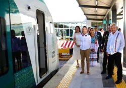 López Obrador celebra que ‘la gran hazaña’ del Tren Maya se concretó