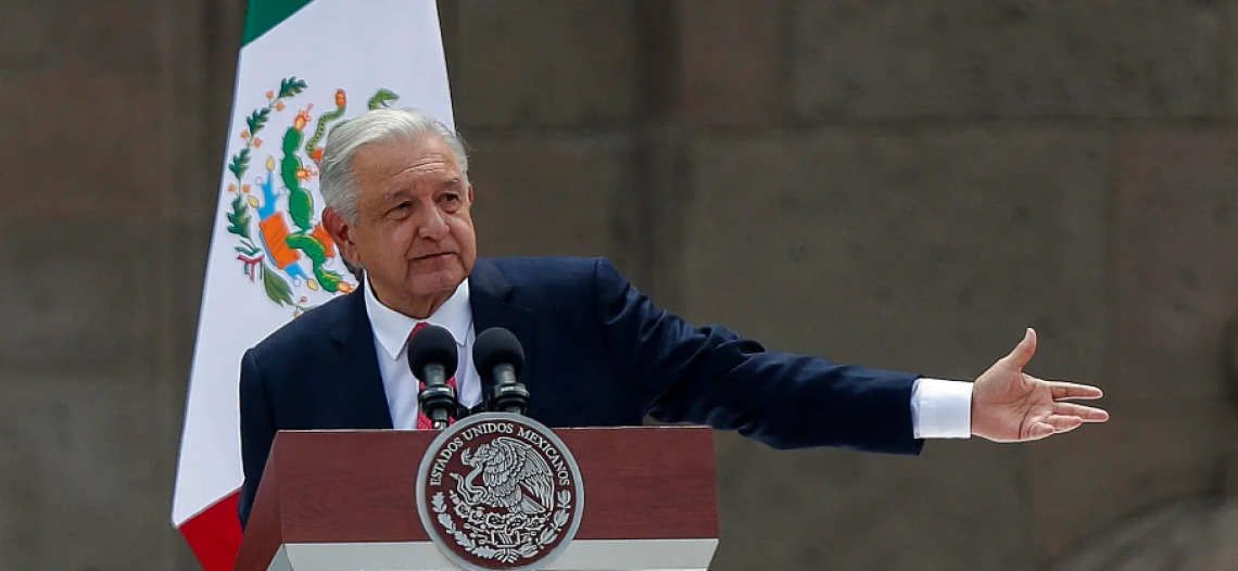 La salud ya no es «sucio negocio» de traficantes de influencias: AMLO