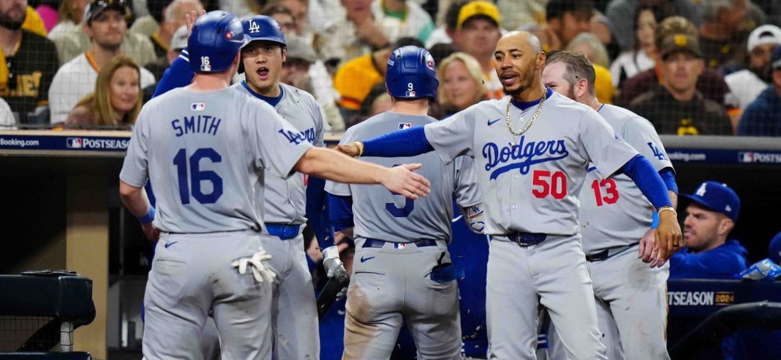 Dodgers siguen con vida; igualan la serie 2-2 ante Padres de la MLB