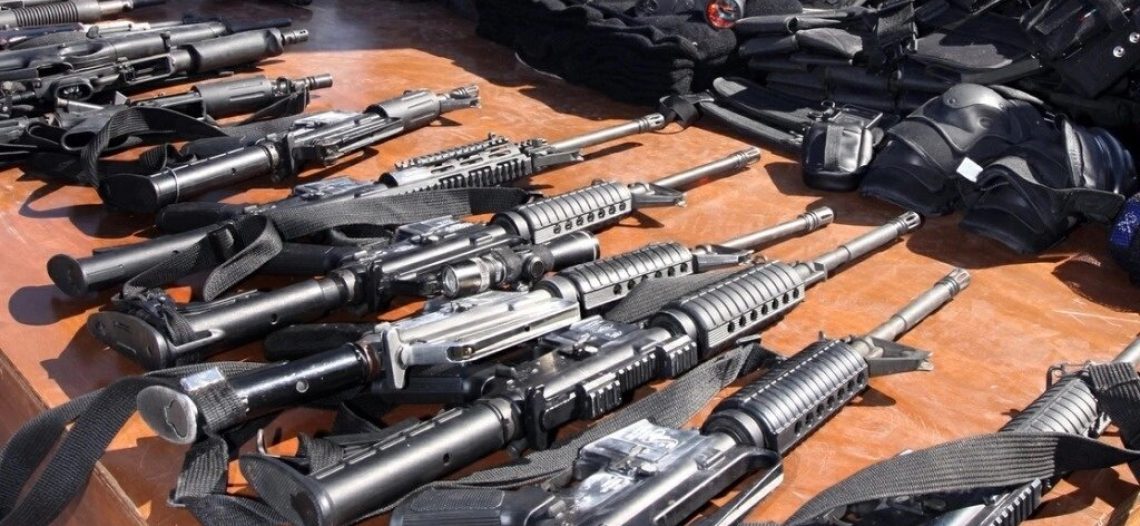 EU identifica una red de tráfico de armas a México desde Florida; acusan a 6 sujetos