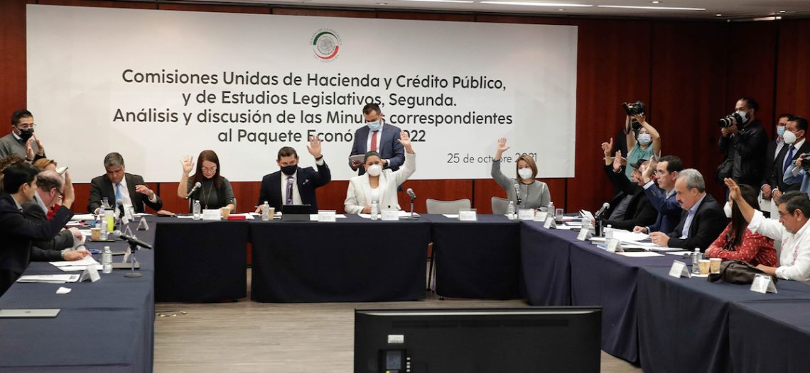 Avanza reforma para alternancia de género; pasa en comisiones del Senado
