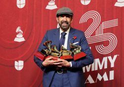 Juan Luis Guerra, el máximo ganador de los Latin Grammy 2024