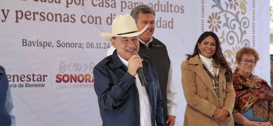 Acerca Gobernador servicios de salud a familias de la sierra de Sonora