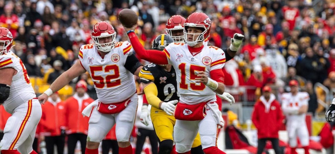Kansas City Chiefs logran histórico triunfo navideño sobre Steelers