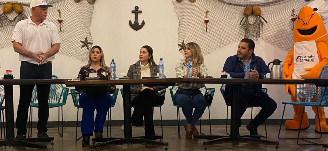 Se unen operadores y particulares para el desfile de yates