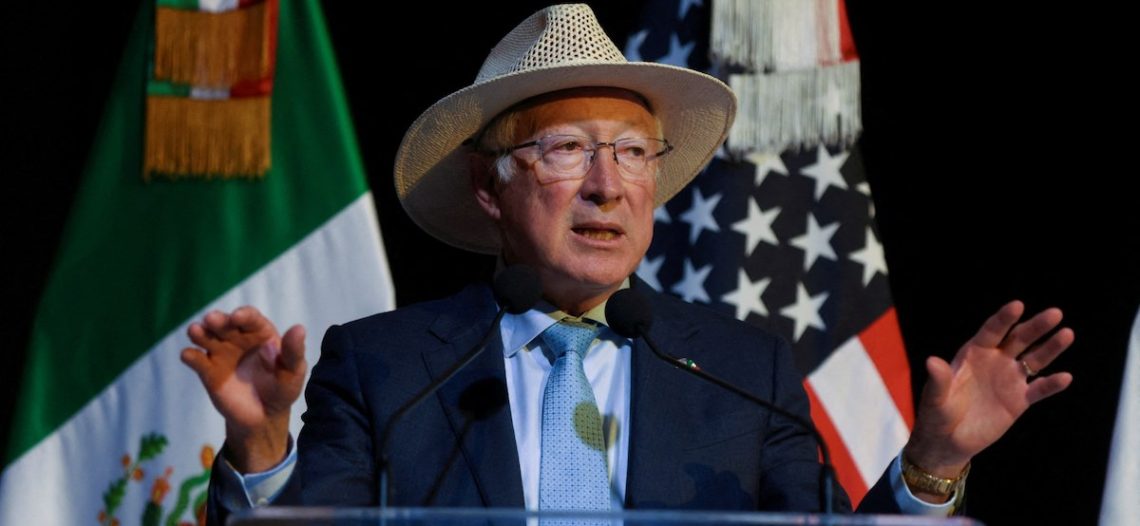 La relación entre México y Estados Unidos será para siempre: Ken Salazar