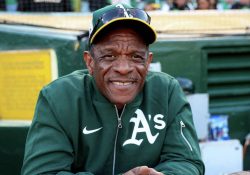 Rickey Henderson muere a los 65 años; el que más bases robó