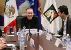 Gobernador da seguimiento a estrategia integral de atención a migrantes