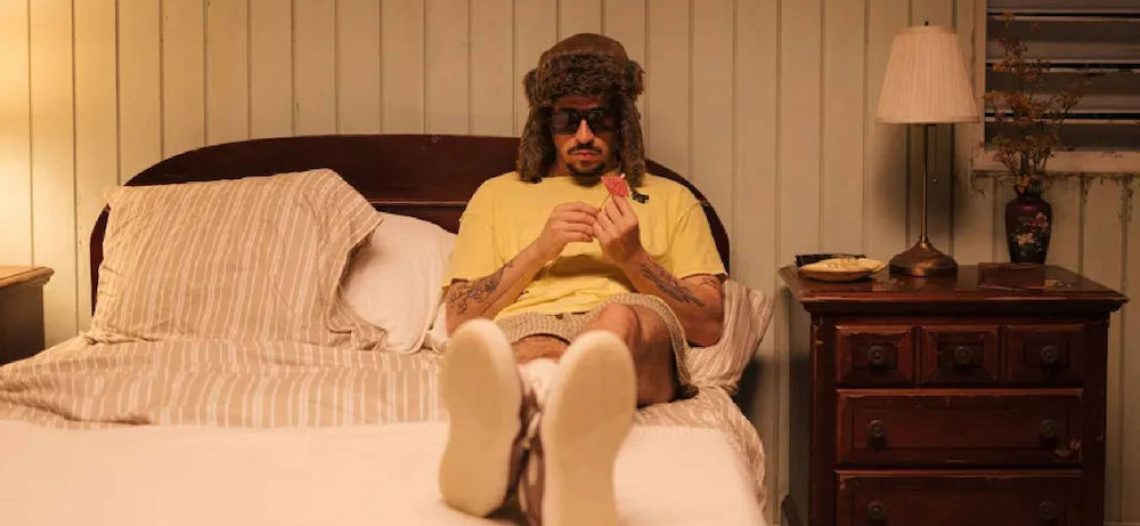Bad Bunny lidera la lista Billboard 200 con su álbum Debí Tirar Más Fotos