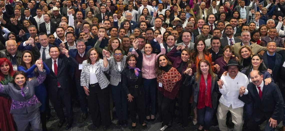 La Presidenta Claudia Sheinbaum se reúne con alcaldes del país