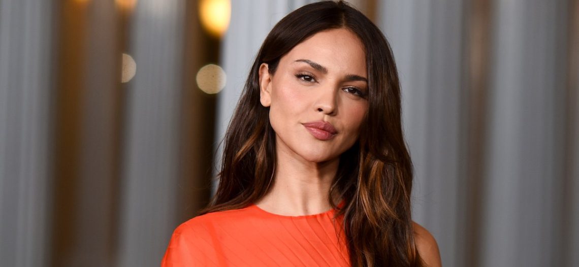 Eiza González es evacuada de su casa por incendios en Los Ángeles
