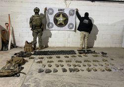 Asegura AMIC y SEMAR armas y equipo táctico en Caborca