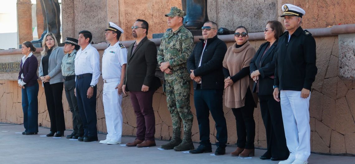 Realiza Ayuntamiento de Guaymas ofrenda y guardia de honor a Abelardo L. Rodríguez Guaymas, Sonora, 13. de febrero de 2025