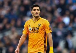 Raúl Jiménez es ovacionado en su regreso a Wolverhampton