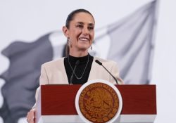 Reestructuran Pemex para asegurar reservas; gasolina, por debajo de $24