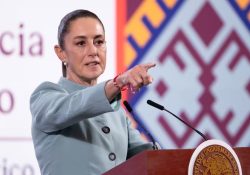 Sheinbaum se reúne con secretarios de Defensa, SRE y titular de aduanas