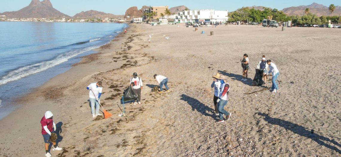 Participa el Ayuntamiento de Guaymas en la Jornada de limpieza de playas y costas