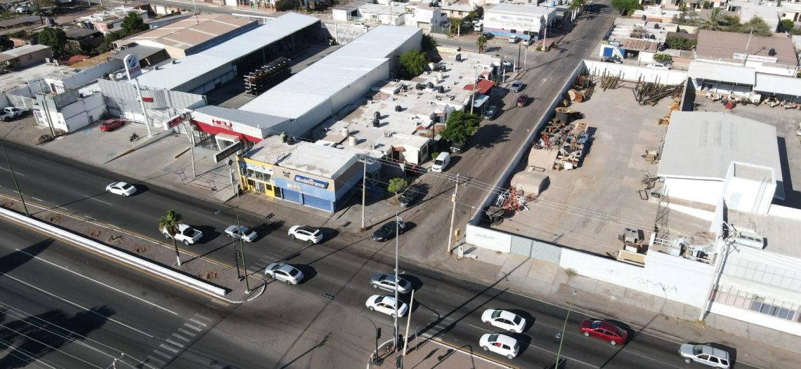 Avanza Ayuntamiento de Guaymas con obra de pavimentación en la colonia Petrolera