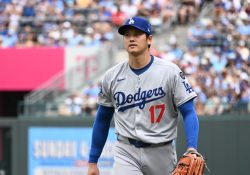 LA Dodgers dominan a KC Reales para ganar su sexta serie consecutiva