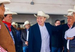 Gobernador Alfonso Durazo cumple a pueblos originarios y Sierra Alta