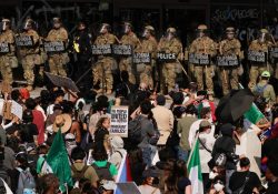 Trump despliega 700 infantes de marina para contener protestas en Los Ángeles