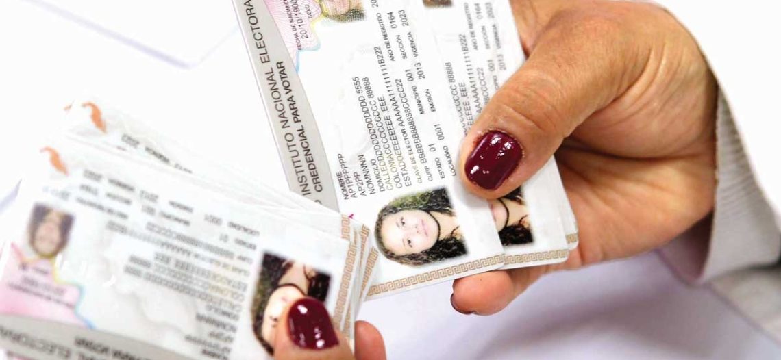 INE perfila creación de credencial digital; aprueba estrategia
