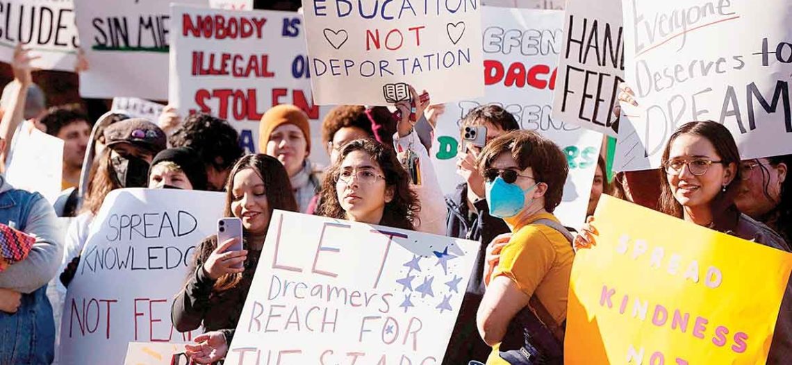 Por infracciones, EU cancela seis mil visas de estudiantes