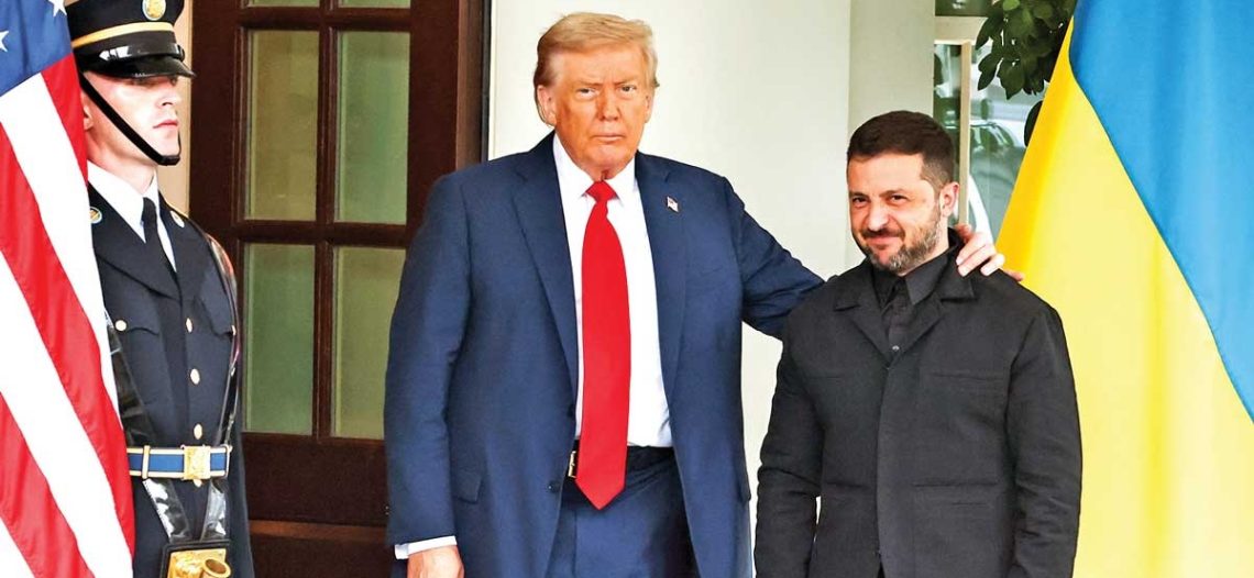 Trump descarta envío de soldados a Ucrania; preparan cumbre trilateral