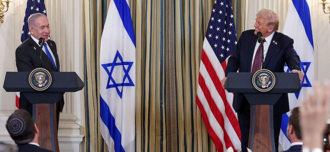 Israel acepta plan de EU; descarta ocupar Gaza; pendiente, respuesta de Hamás