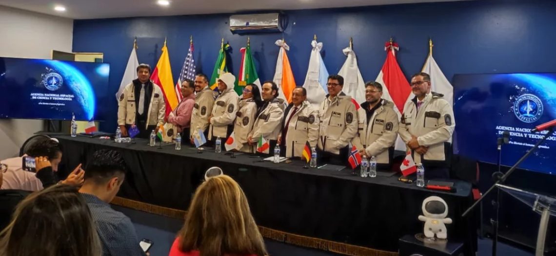 Crean agencia espacial de ciencia y tecnología; descartan tintes políticos
