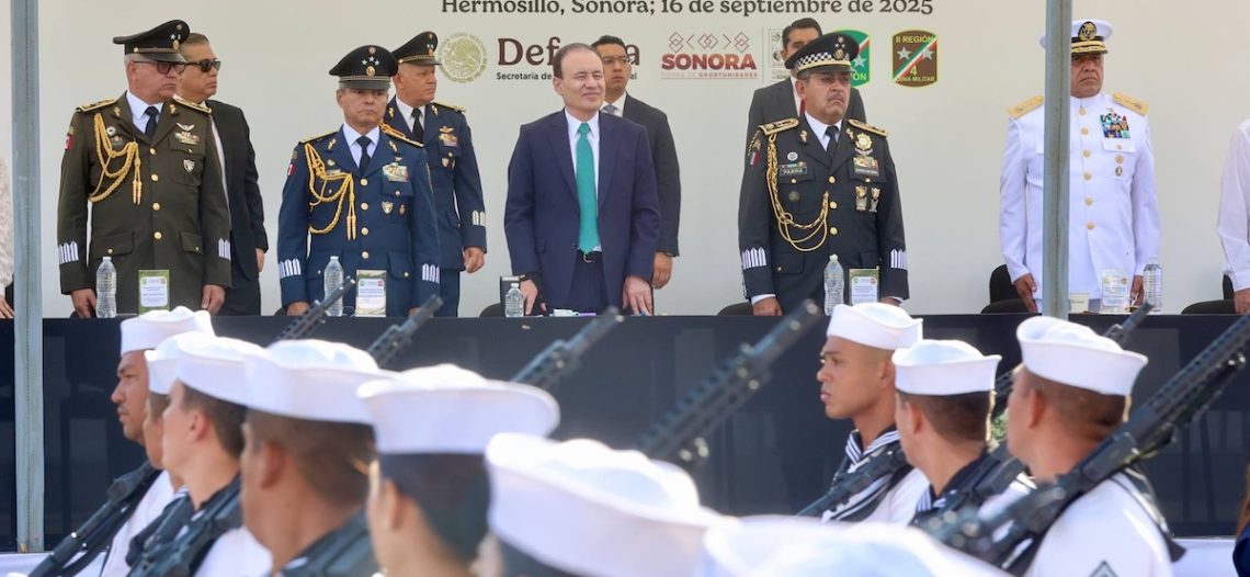 Conmemora Gobernador Durazo el 215 aniversario de la Independencia