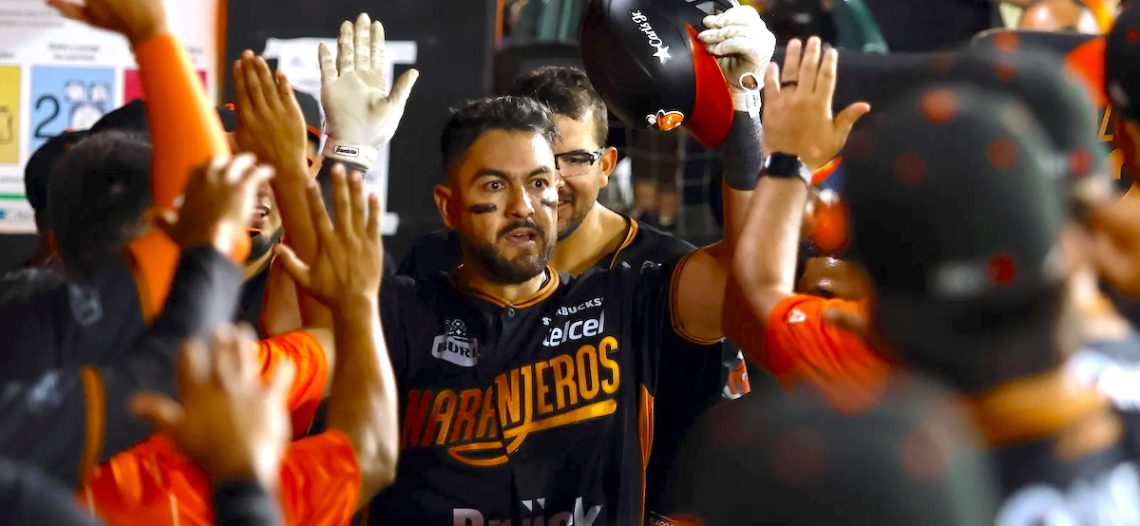 Naranjeros celebran 80 años con victoria en la apertura de temporada